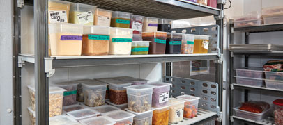 Cambro-Camshelving-Elements-Xtra-Series